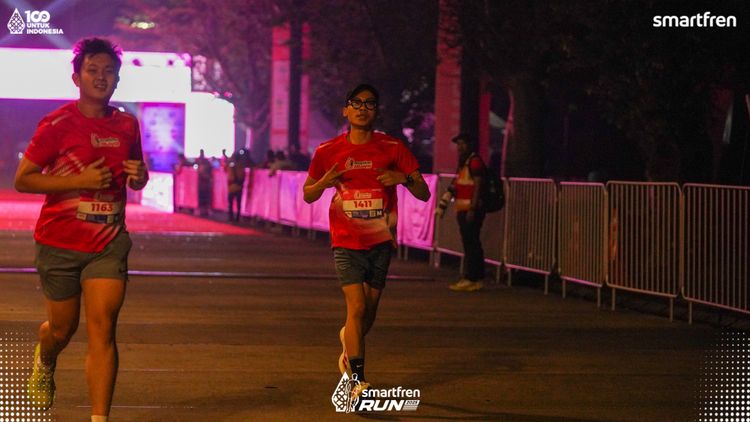 Race photo from Smartfren Run 2025 
