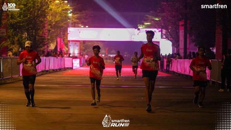 Race photo from Smartfren Run 2025 