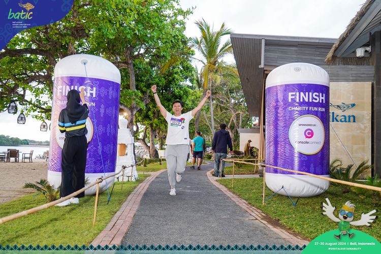 Race photo from Telin Batic 2024 Photo Search