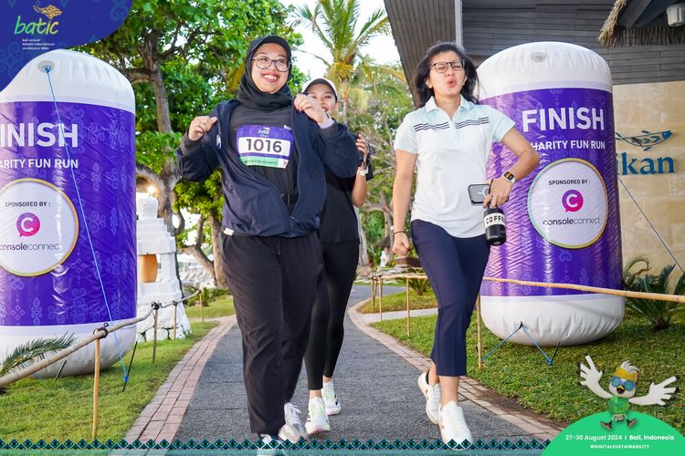 Race photo from Telin Batic 2024 Photo Search