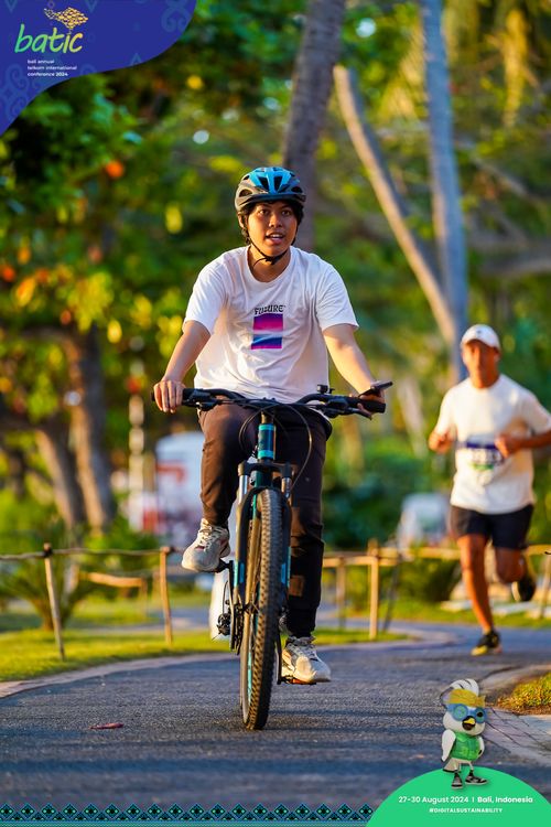 Race photo from Telin Batic 2024 Photo Search
