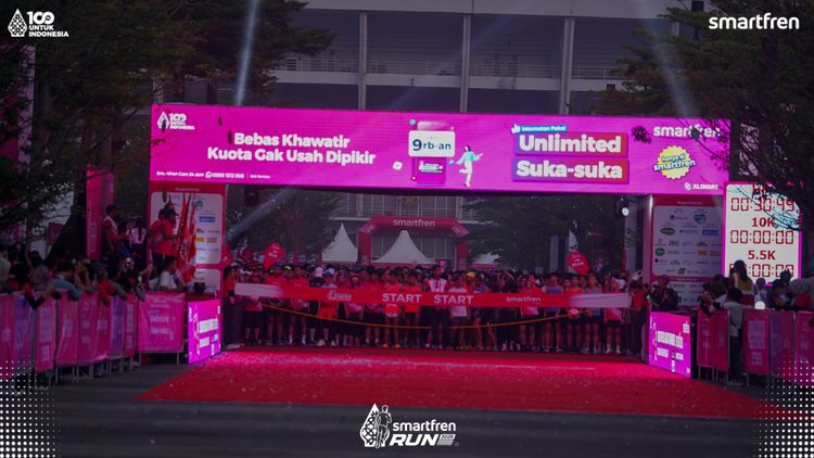 Race photo from Smartfren Run 2025 