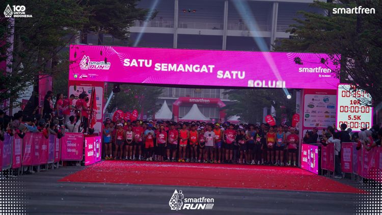 Race photo from Smartfren Run 2025 
