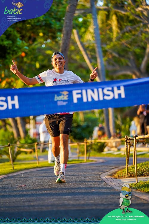 Race photo from Telin Batic 2024 Photo Search
