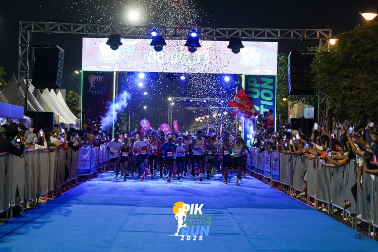 Race photo from PIK NITE RUN 2025