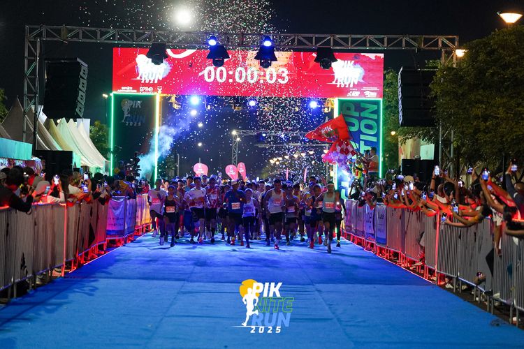 Race photo from PIK NITE RUN 2025