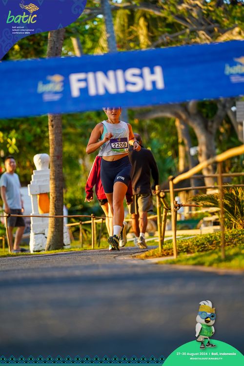 Race photo from Telin Batic 2024 Photo Search
