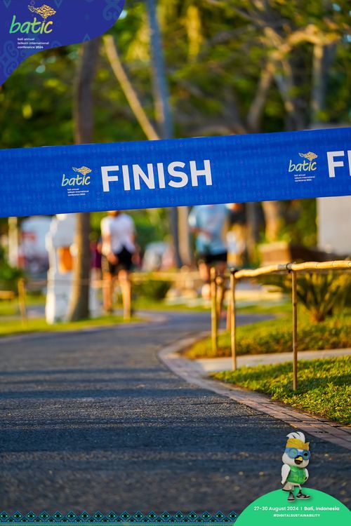 Race photo from Telin Batic 2024 Photo Search