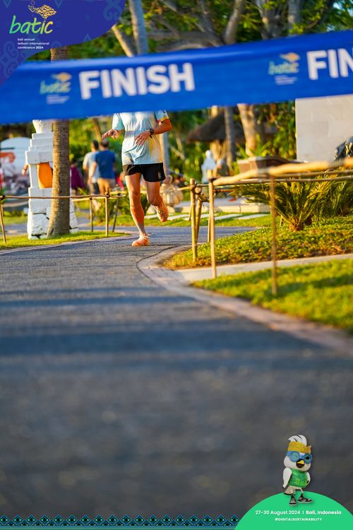 Race photo from Telin Batic 2024 Photo Search