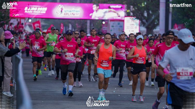 Race photo from Smartfren Run 2025 