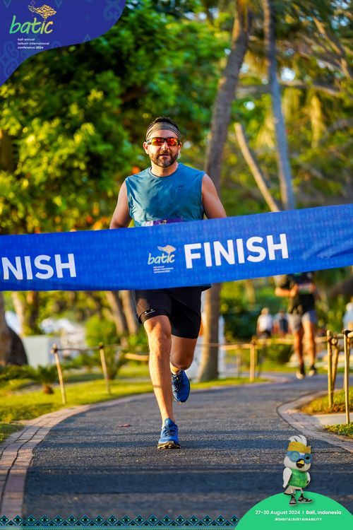 Race photo from Telin Batic 2024 Photo Search