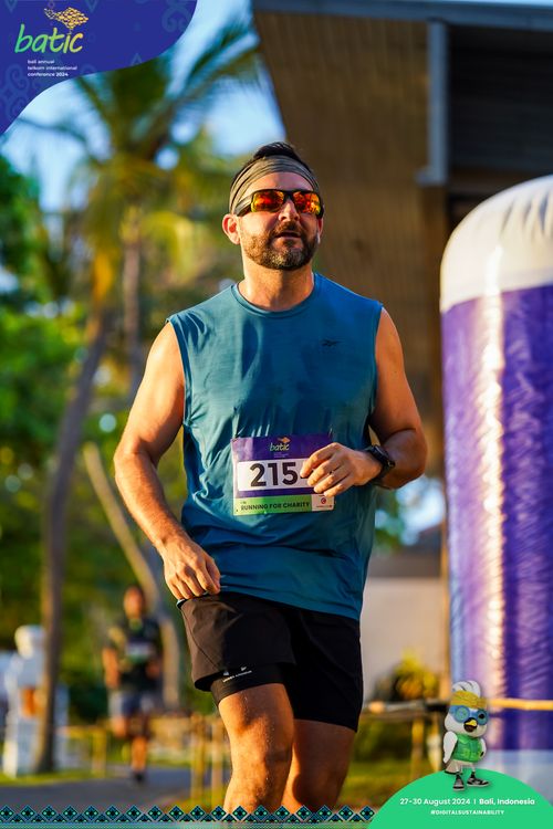 Race photo from Telin Batic 2024 Photo Search