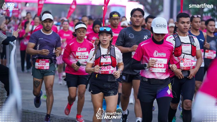 Race photo from Smartfren Run 2025 