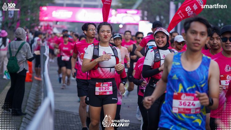 Race photo from Smartfren Run 2025 