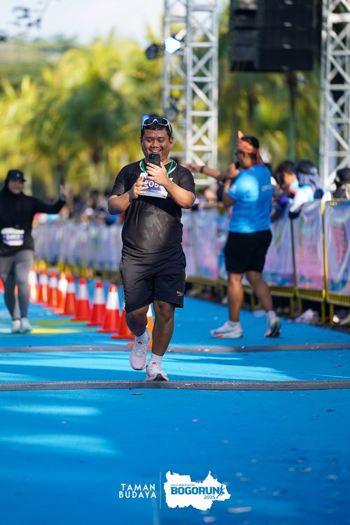 Race photo from Taman Budaya x BOGORUN 2025