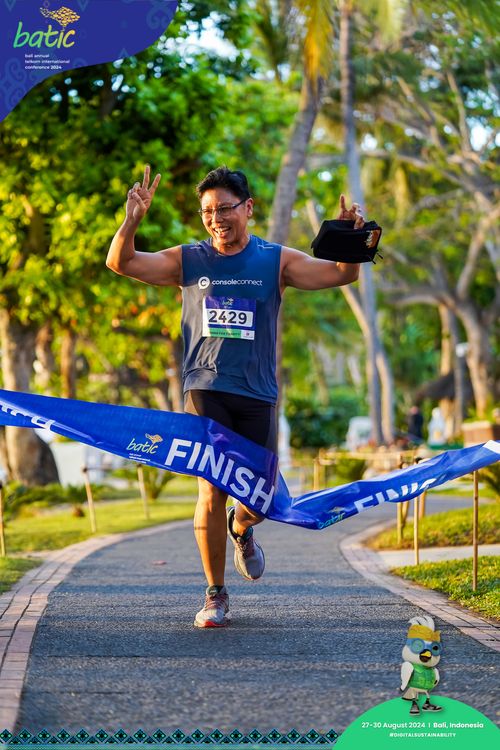 Race photo from Telin Batic 2024 Photo Search