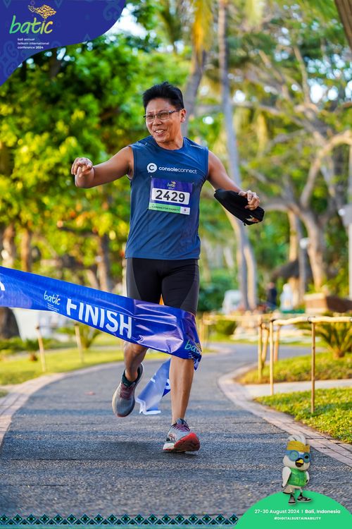 Race photo from Telin Batic 2024 Photo Search