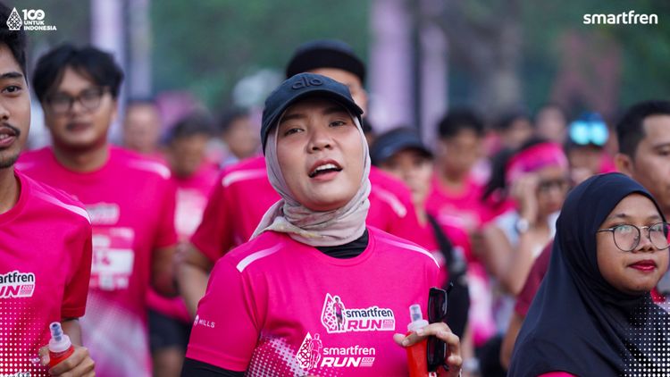 Race photo from Smartfren Run 2025 