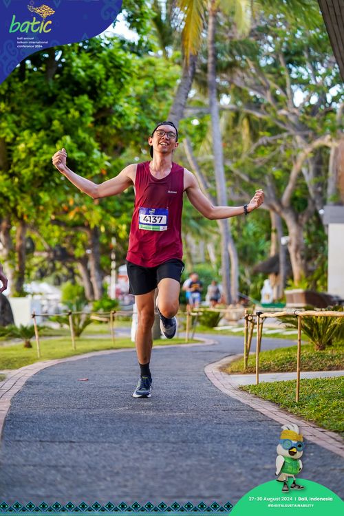 Race photo from Telin Batic 2024 Photo Search