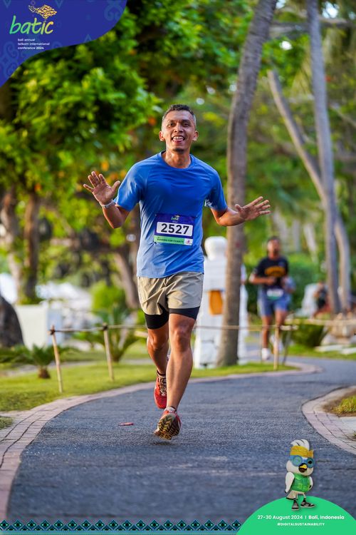 Race photo from Telin Batic 2024 Photo Search