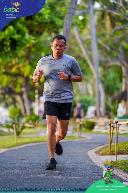 Race photo from Telin Batic 2024 Photo Search