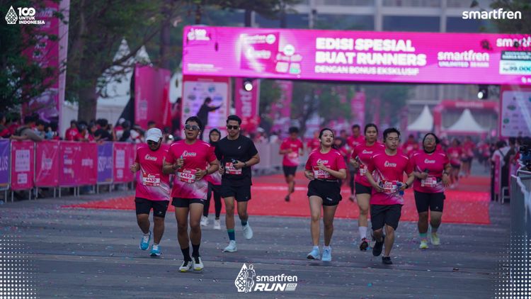 Race photo from Smartfren Run 2025 