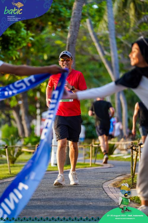 Race photo from Telin Batic 2024 Photo Search