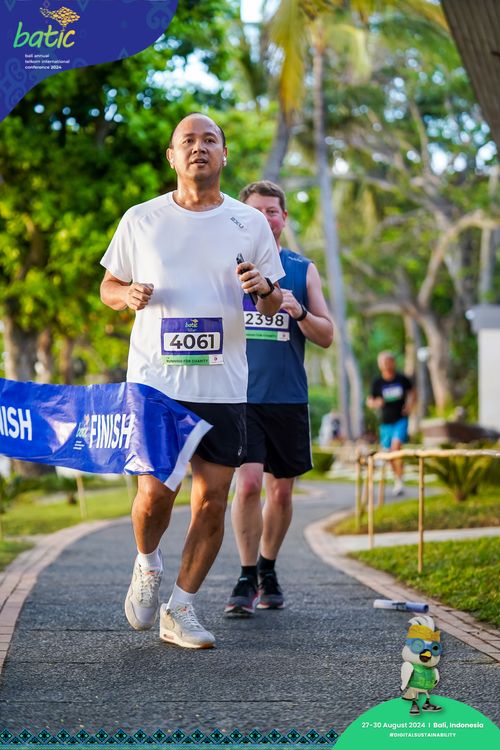 Race photo from Telin Batic 2024 Photo Search