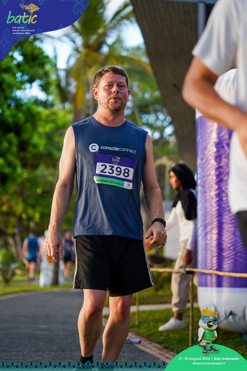 Race photo from Telin Batic 2024 Photo Search