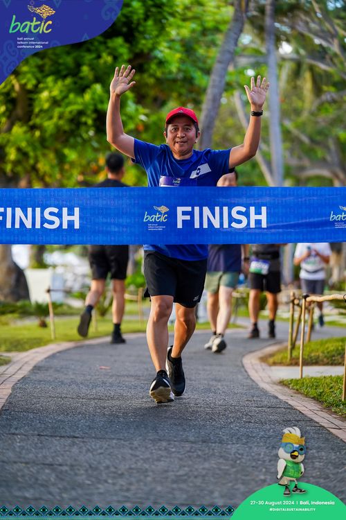 Race photo from Telin Batic 2024 Photo Search