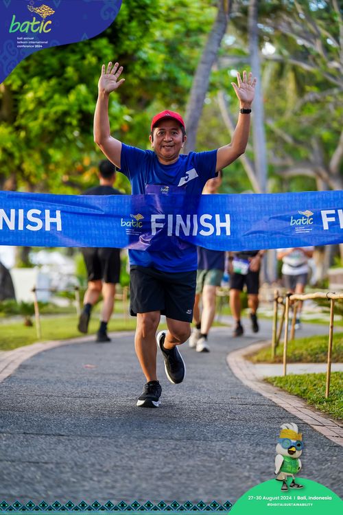 Race photo from Telin Batic 2024 Photo Search