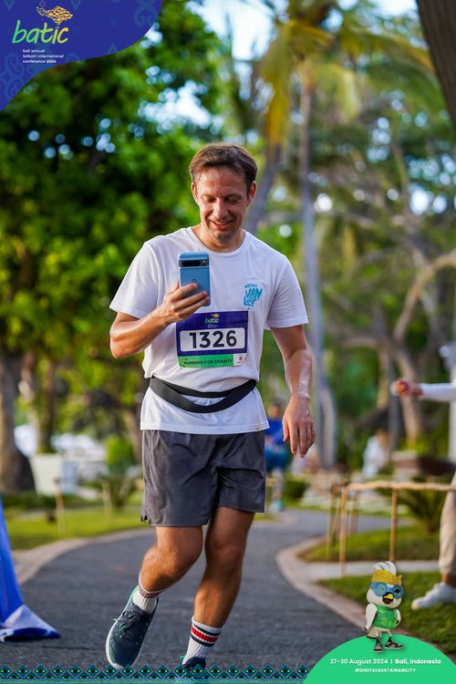 Race photo from Telin Batic 2024 Photo Search