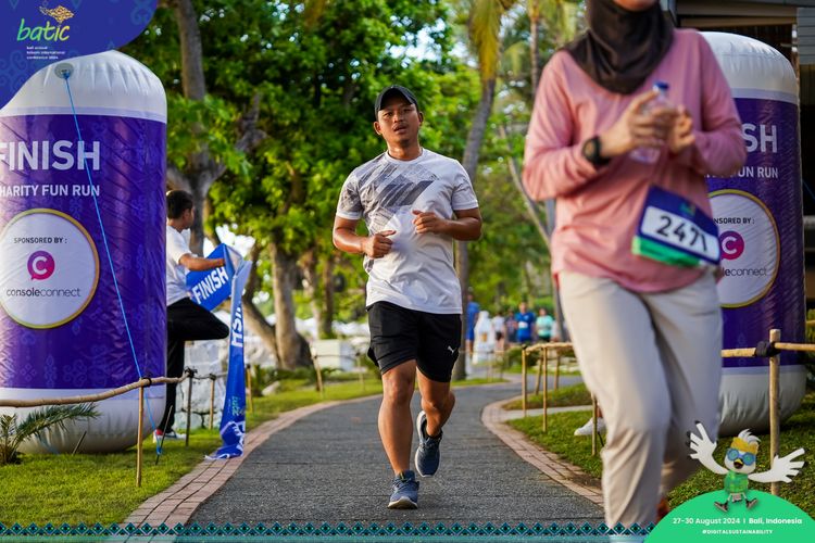 Race photo from Telin Batic 2024 Photo Search