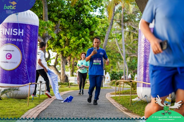 Race photo from Telin Batic 2024 Photo Search