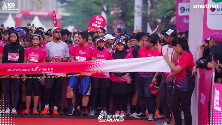 Race photo from Smartfren Run 2025 