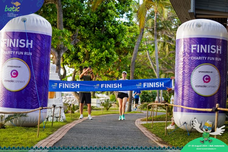 Race photo from Telin Batic 2024 Photo Search