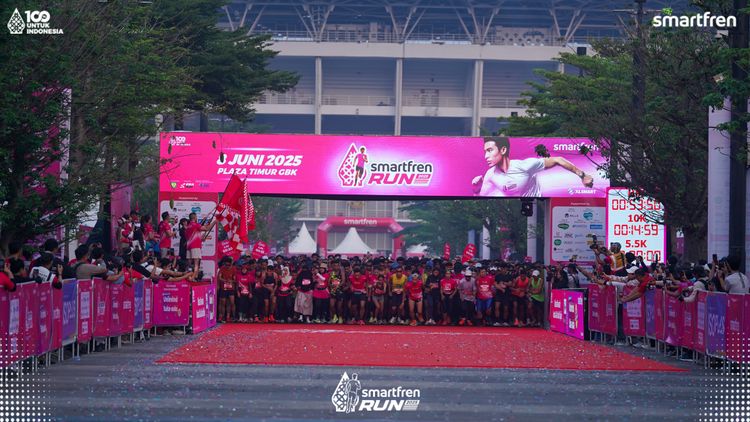 Race photo from Smartfren Run 2025 