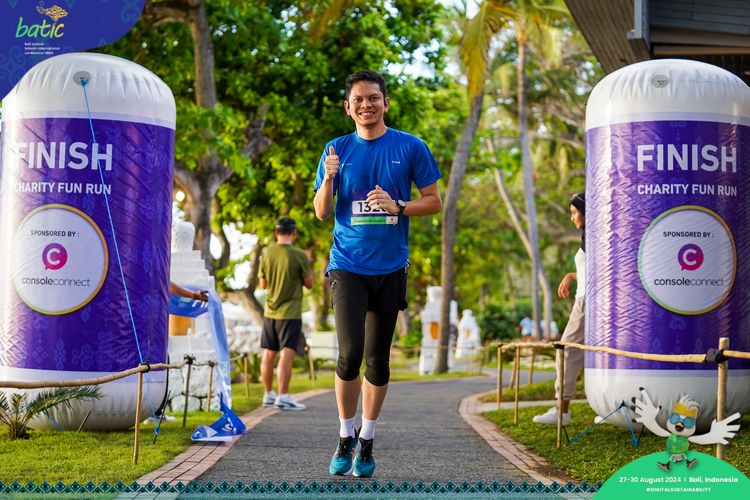 Race photo from Telin Batic 2024 Photo Search