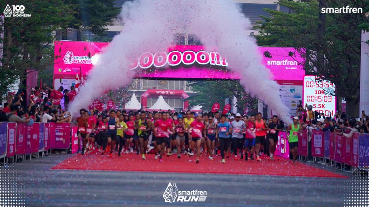 Race photo from Smartfren Run 2025 