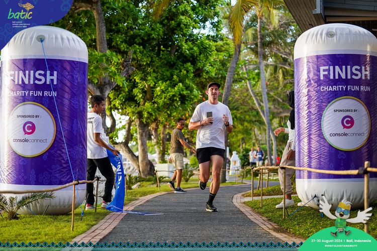 Race photo from Telin Batic 2024 Photo Search