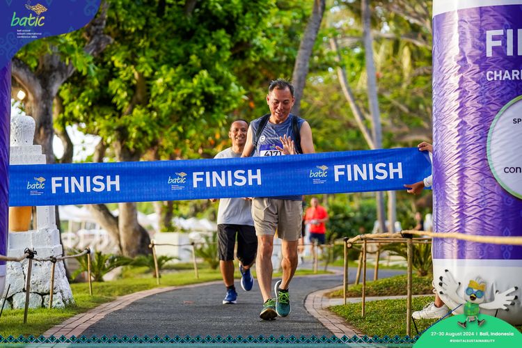 Race photo from Telin Batic 2024 Photo Search