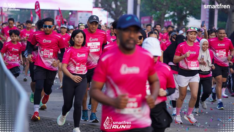 Race photo from Smartfren Run 2025 