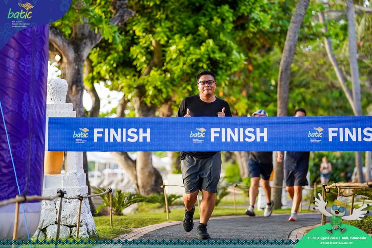 Race photo from Telin Batic 2024 Photo Search