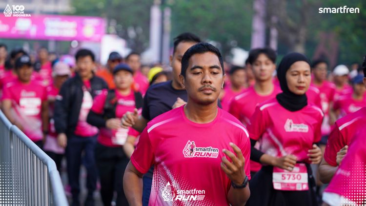 Race photo from Smartfren Run 2025 