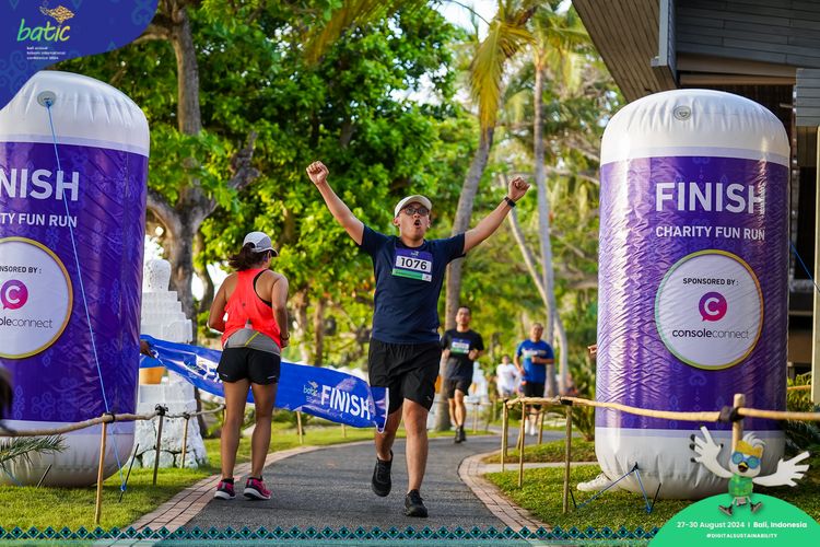Race photo from Telin Batic 2024 Photo Search