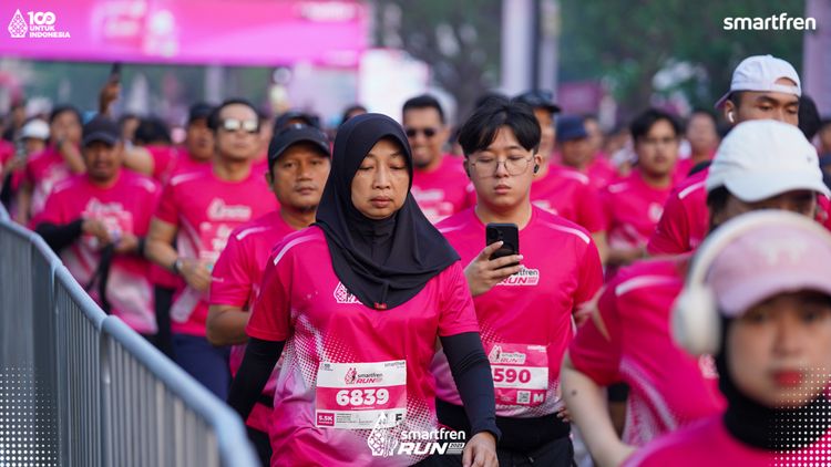 Race photo from Smartfren Run 2025 