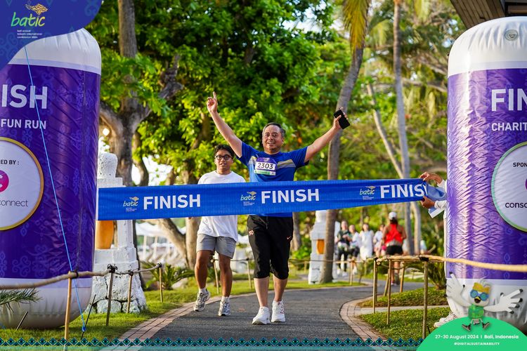 Race photo from Telin Batic 2024 Photo Search