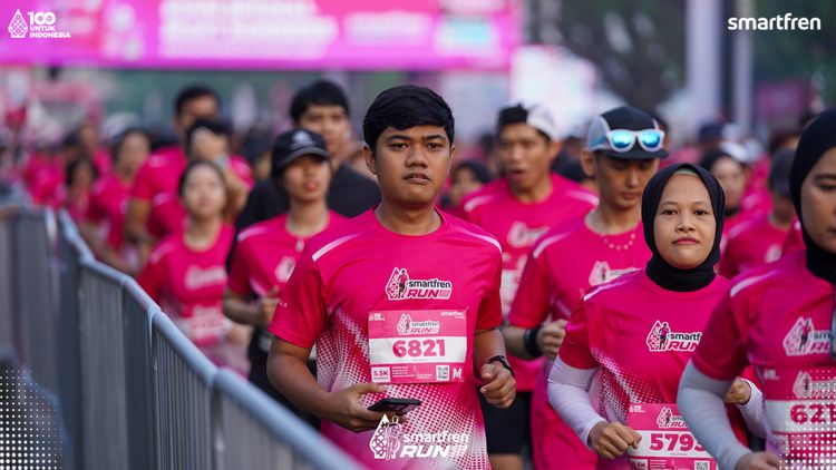 Race photo from Smartfren Run 2025 