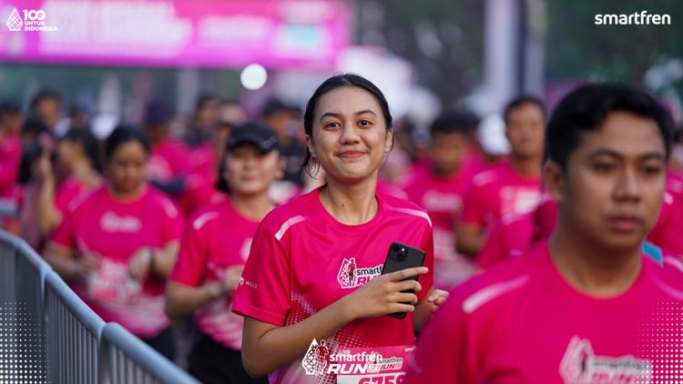 Race photo from Smartfren Run 2025 