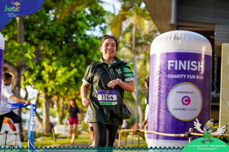 Race photo from Telin Batic 2024 Photo Search